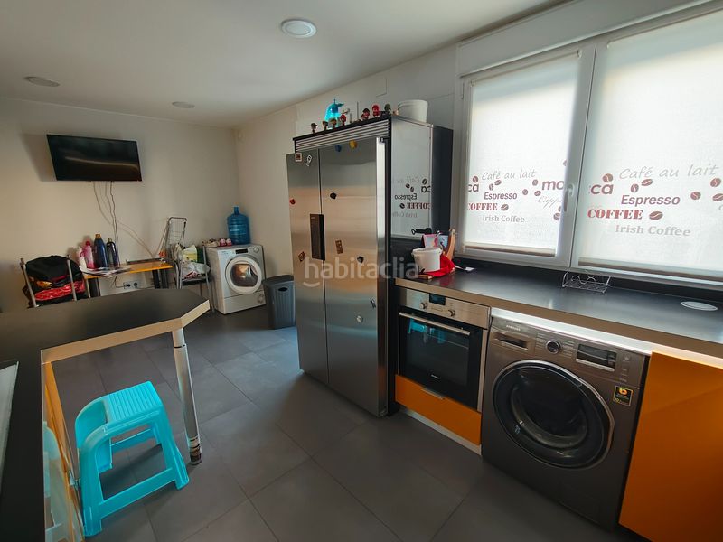Foto c98d6551-3c04-4f92-b8b2-8842831ba739. Casa adossada amb calefacció aparcament a Belicena Vegas del Genil