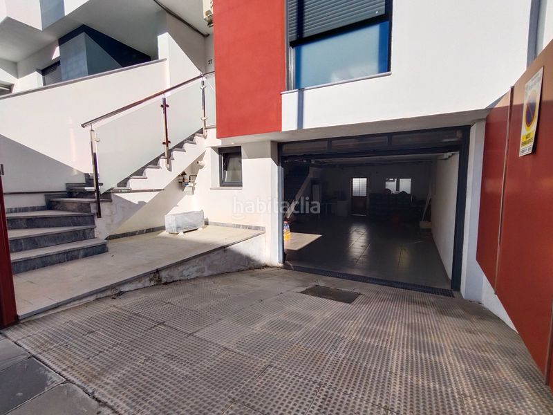 Foto f0e5f880-5d41-4fc5-a510-6c989505f03e. Casa adossada amb calefacció aparcament a Belicena Vegas del Genil
