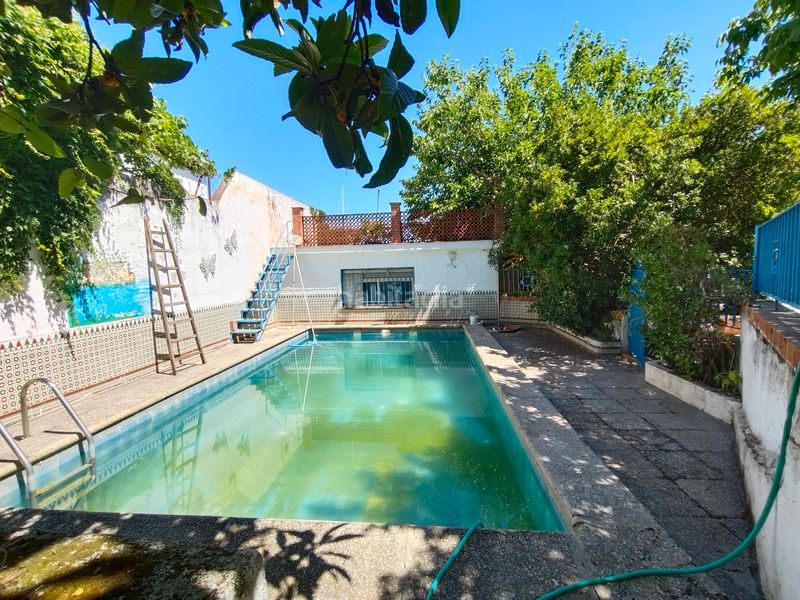 Foto 29c9d960-0cd2-42af-838e-41fd13ab9ea8. Chalet mit kamin heizung parking pool in La Zubia Ciudad Zubia (La)