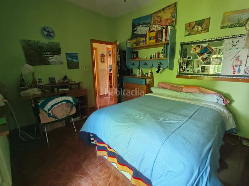 Foto 31e17534-88d4-43b5-b284-b9b8712f1e65. Chalet mit kamin heizung parking pool in La Zubia Ciudad Zubia (La)