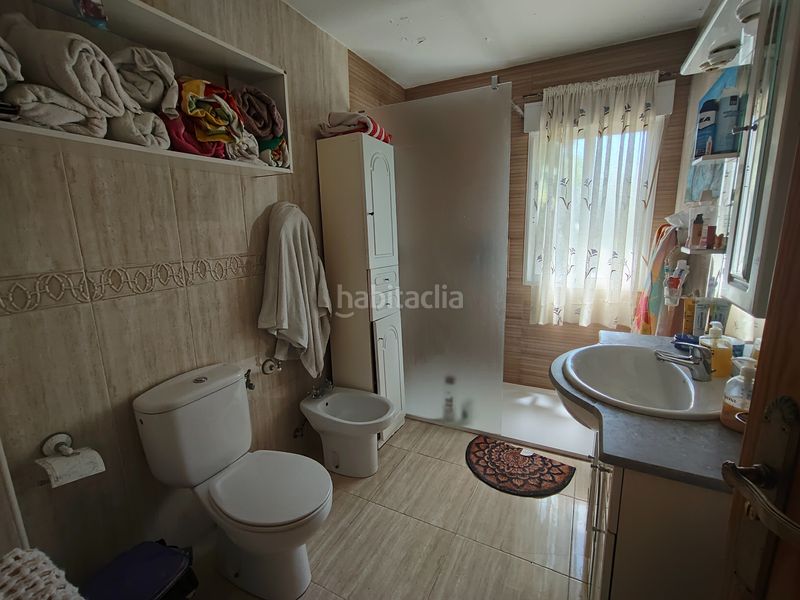 Foto a1934f72-1381-4d19-a415-ef0656ea20be. Chalet mit kamin heizung parking pool in La Zubia Ciudad Zubia (La)