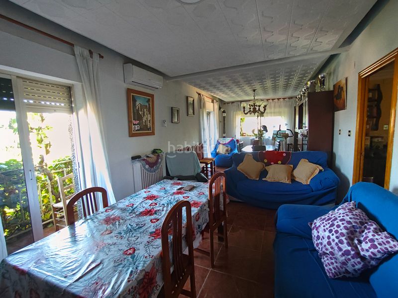 Foto d4030a32-9871-42f0-930e-0459e85bd753. Chalet mit kamin heizung parking pool in La Zubia Ciudad Zubia (La)