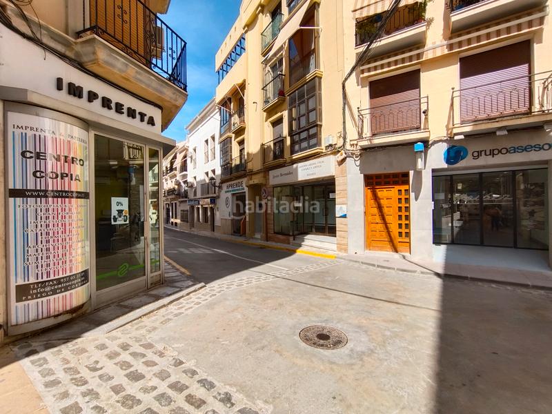 Foto 92422a3a-aae0-429a-adf6-5744120fbaa2. Business premise in calle trasmonjas 1 in Priego de Córdoba