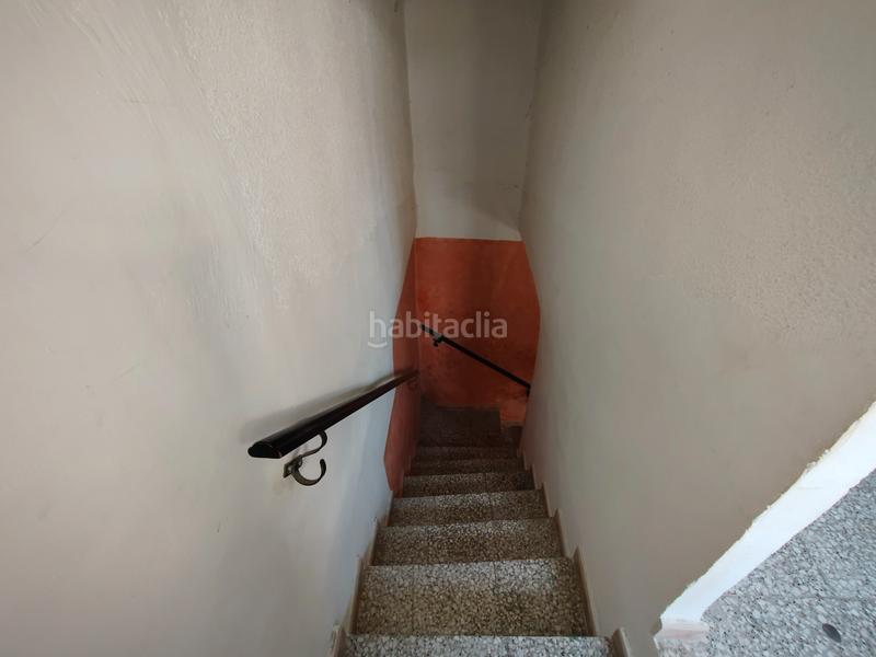 Foto 3090dfec-47b7-4e42-81f9-e8b228f863f3. Casa adosada en calle campanario 14 casa a reformar en venta en Cájar
