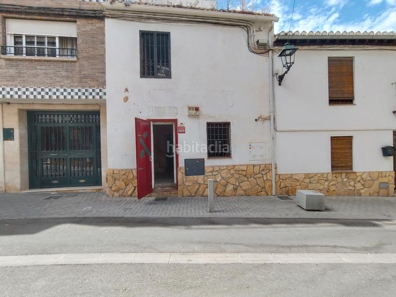 Foto a4f1373b-8c1f-41d3-a946-06428ef90533. Casa adosada en calle campanario 14 casa a reformar en venta en Cájar