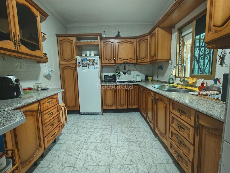 Foto 01d25c2a-5ee7-485e-9468-6dfe755fb7a9. Casa a calle sargento piris 10 a San Francisco Javier Granada
