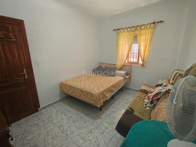 Foto f3180450-e403-4ad1-8ed5-217c7ce0869c. Casa a calle sargento piris 10 a San Francisco Javier Granada