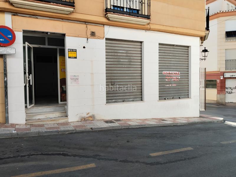 Foto 33e8b48b-be61-4612-808f-ebf6e523cda3. Local comercial a calle garcía lorca 25 a La Zubia Ciudad Zubia (La)