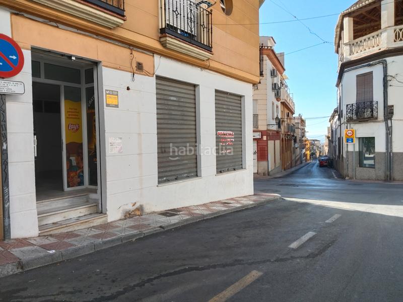 Foto 625c5296-b555-4e8b-931f-3cf92d516e74. Local comercial a calle garcía lorca 25 a La Zubia Ciudad Zubia (La)