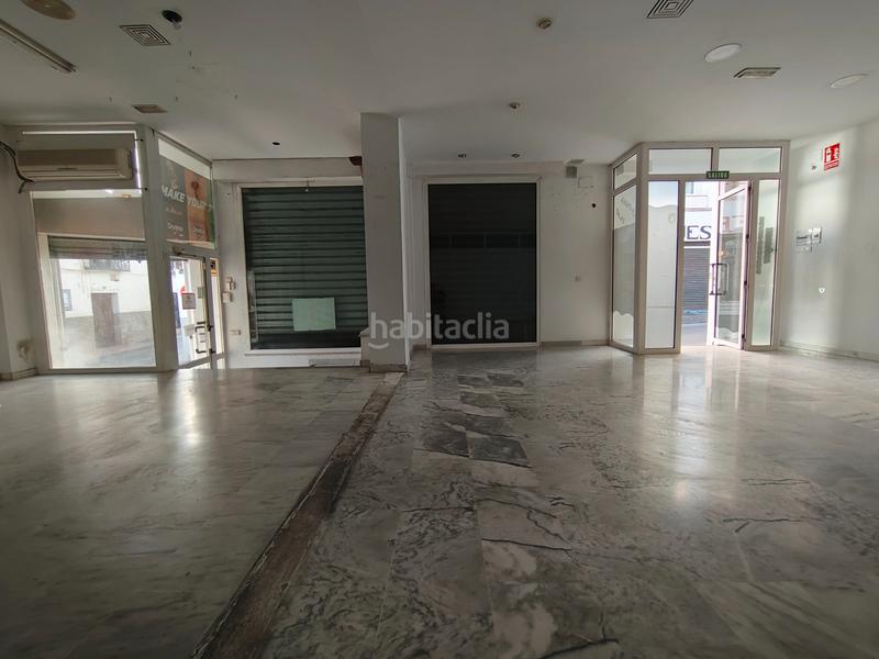 Foto d3ca6424-270c-40f9-8593-8794acedd68b. Local comercial a calle garcía lorca 25 a La Zubia Ciudad Zubia (La)
