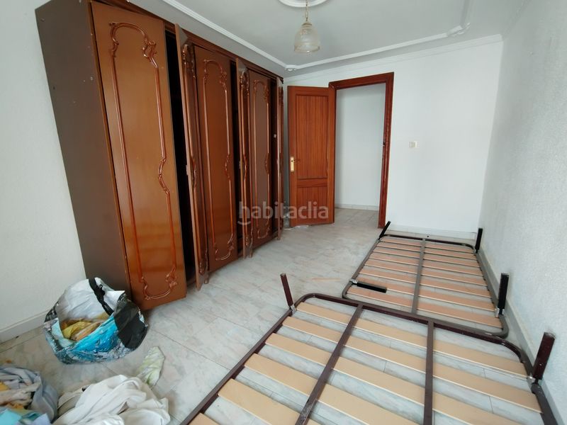 Foto 745d2f59-a4f9-4f83-9ecd-d90b91882304. Casa bifamiliare in calle corral matias 2 in Peza (La)