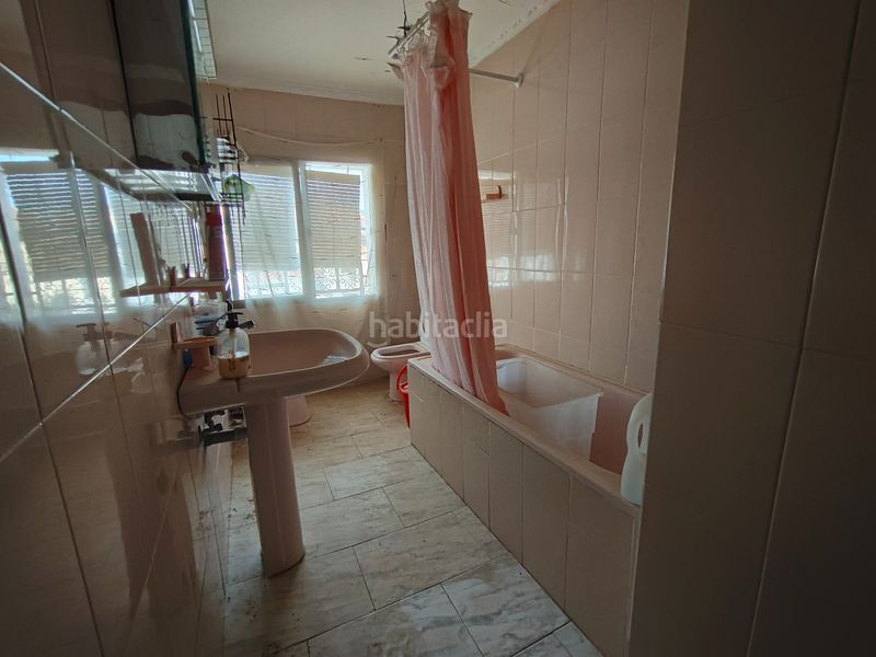 Foto c207ae3f-9194-4b91-8321-7397aab5cc92. Casa bifamiliare in calle corral matias 2 in Peza (La)