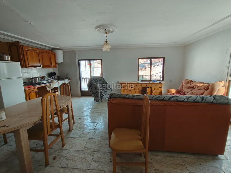 Foto da7dc7a7-4d68-4193-aa94-a5fbcaafa69c. Casa bifamiliare in calle corral matias 2 in Peza (La)