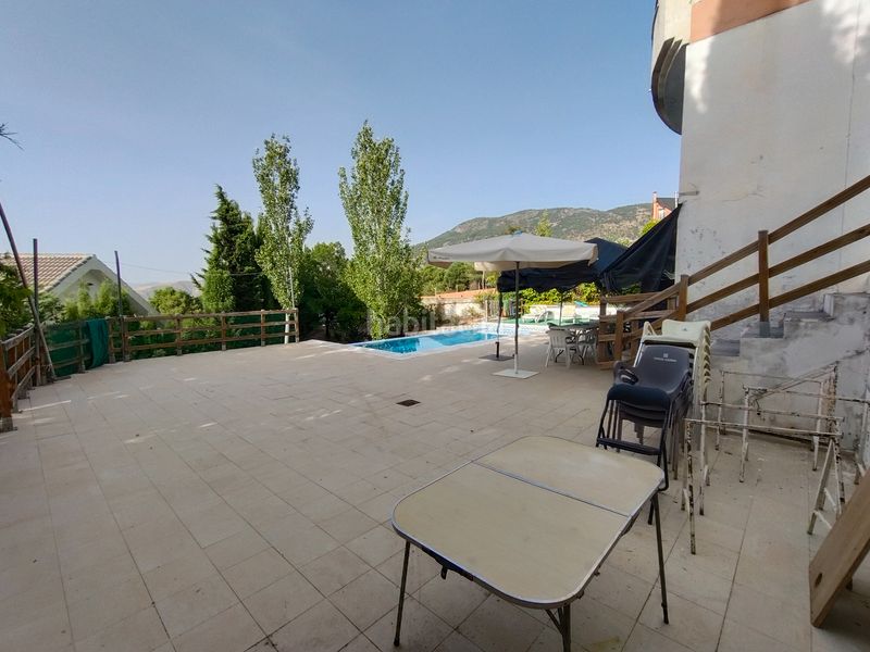 Foto 2e3074e4-0475-4925-988a-7b84dbcb8fb8. Chalet in calle prados del abuelo 28 in Cumbres Verdes Zubia (La)