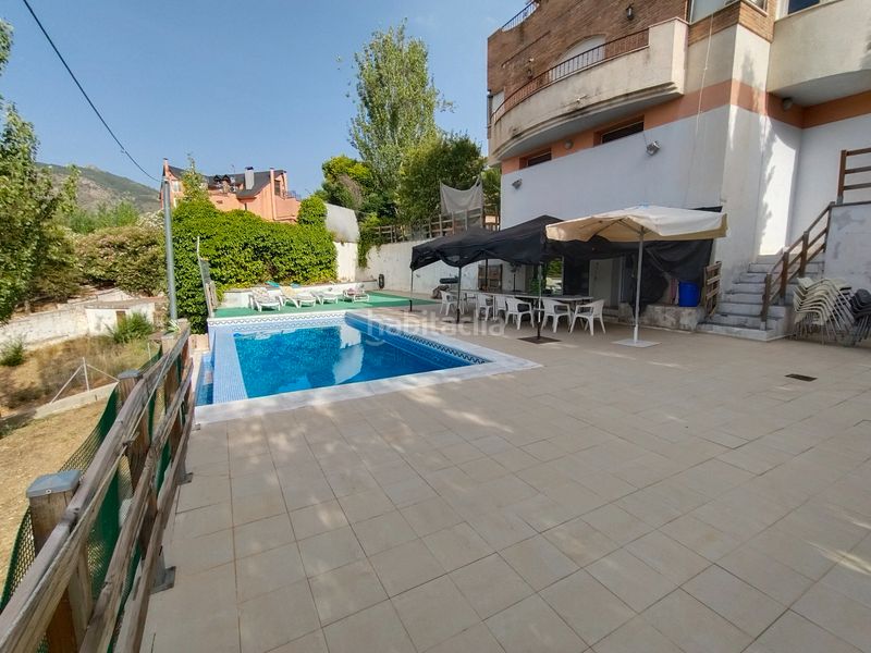 Foto 994831df-6c41-48b4-b464-978ea4b9abbc. Chalet in calle prados del abuelo 28 in Cumbres Verdes Zubia (La)
