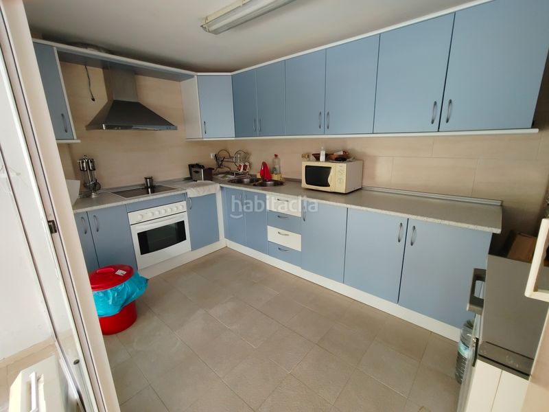 Foto b2f03792-9851-4e56-9f15-f0caa4b5d1b7. Chalet in calle prados del abuelo 28 in Cumbres Verdes Zubia (La)