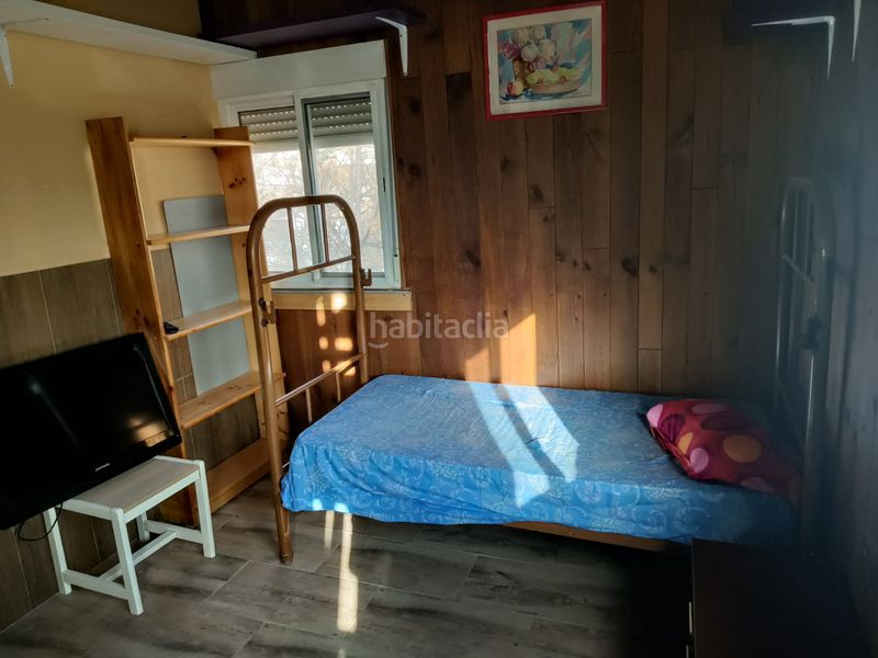 Foto eebd4619-917a-4f79-9e18-788c62fc39ea. Casa a schiera in calle pedro de moya 17 in La Paz Granada