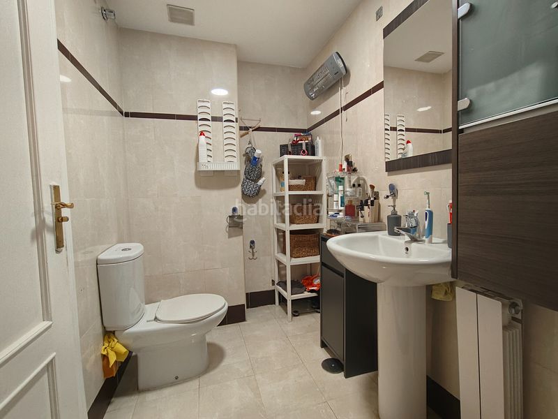 Foto 4859c94f-938e-4934-8cff-7d47a390c1c6. Piso en calle del presbitero pedro ruiz de valdivia 4 piso en venta en la zubia en Zubia (La)