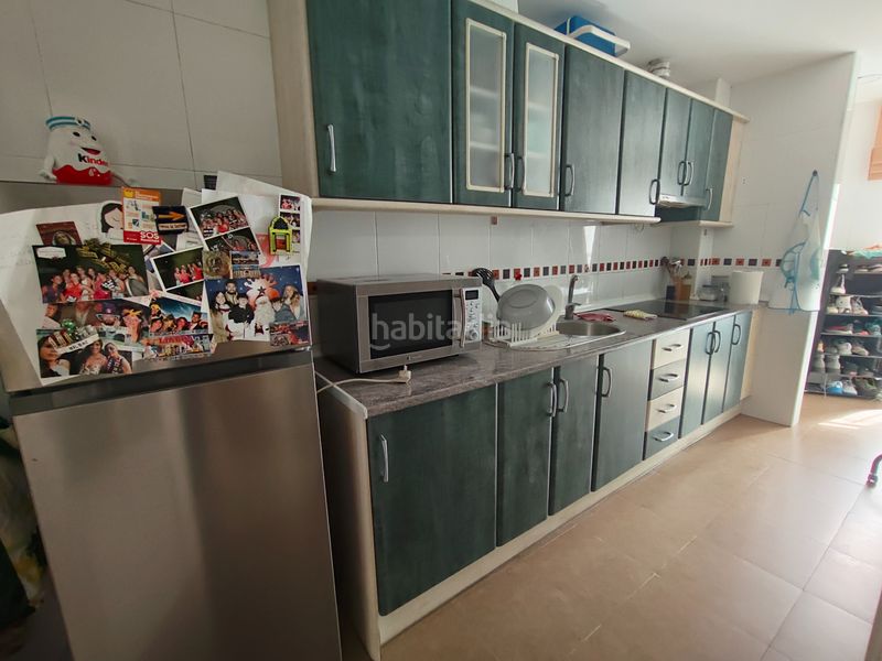 Foto f9991397-2487-46c2-93f5-d7386497468f. Piso en calle del presbitero pedro ruiz de valdivia 4 piso en venta en la zubia en Zubia (La)