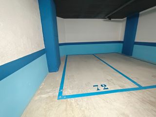 Miete Autoparkplatz in Santiago rusiñol 97a. Plaza de garaje en granada