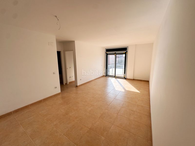 Foto 5693b87e-5d17-4483-8abd-484a309ad0e5. Pis amb calefacció aparcament a Parc Bosc-Castell Figueres