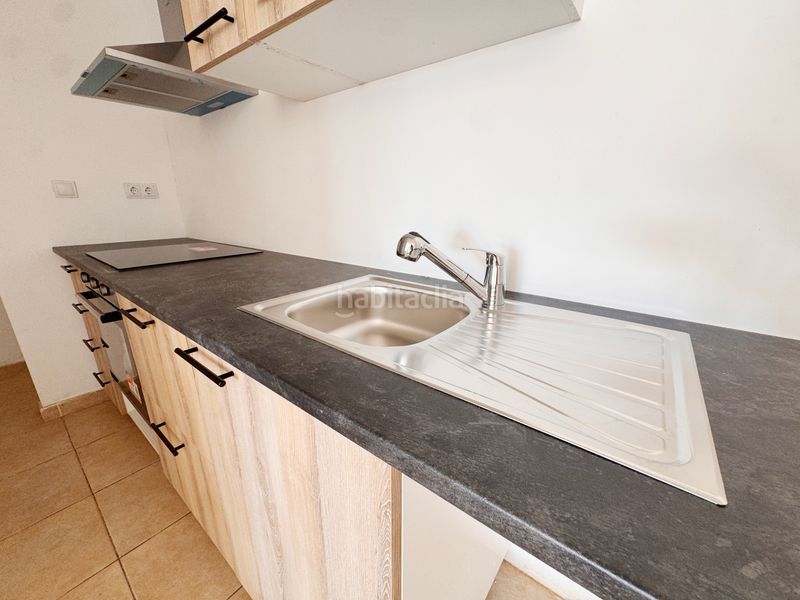 Foto 64345c73-4345-4b78-948e-d114b8a24dc1. Pis amb calefacció aparcament a Parc Bosc-Castell Figueres