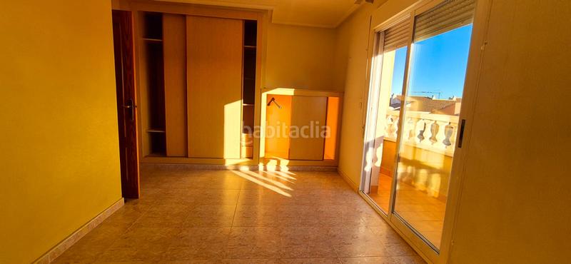 Foto 19632544-90d0-4f85-8149-238b0bee3e06. Appartamento con parcheggio in Centro Alcázares (Los)