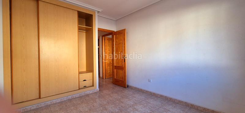 Foto 3c1102af-bac7-4cfc-b6ff-715d63a21b1e. Appartamento con parcheggio in Centro Alcázares (Los)