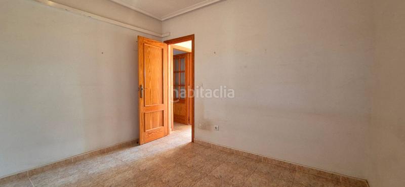 Foto 435eef7e-b7eb-40f0-9fbe-61df06a5a3c0. Appartamento con parcheggio in Centro Alcázares (Los)