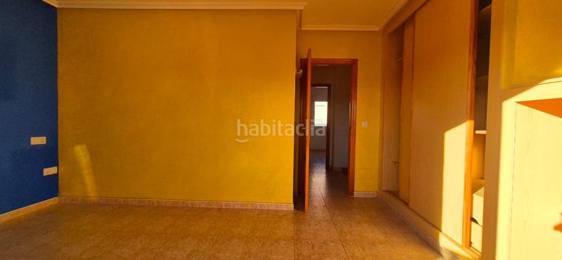 Foto 9663b916-c862-48a7-9867-88b1a5d6e969. Appartamento con parcheggio in Centro Alcázares (Los)