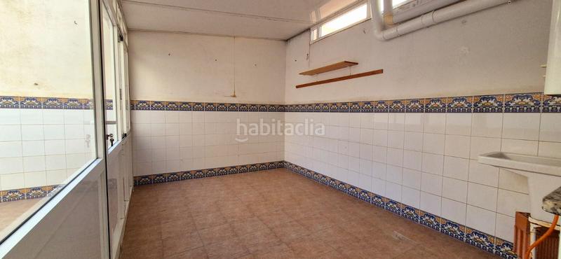 Foto b19e3159-254c-45fe-9e7b-1018cbb71cb0. Appartamento con parcheggio in Centro Alcázares (Los)