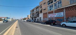 Location Local commercial à Avenida de madrid 100