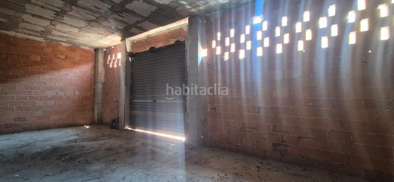 Foto e6653bad-c9df-49a4-83ea-d46195753134. Location local commercial dans avenida de madrid 100 dans Molina de Segura