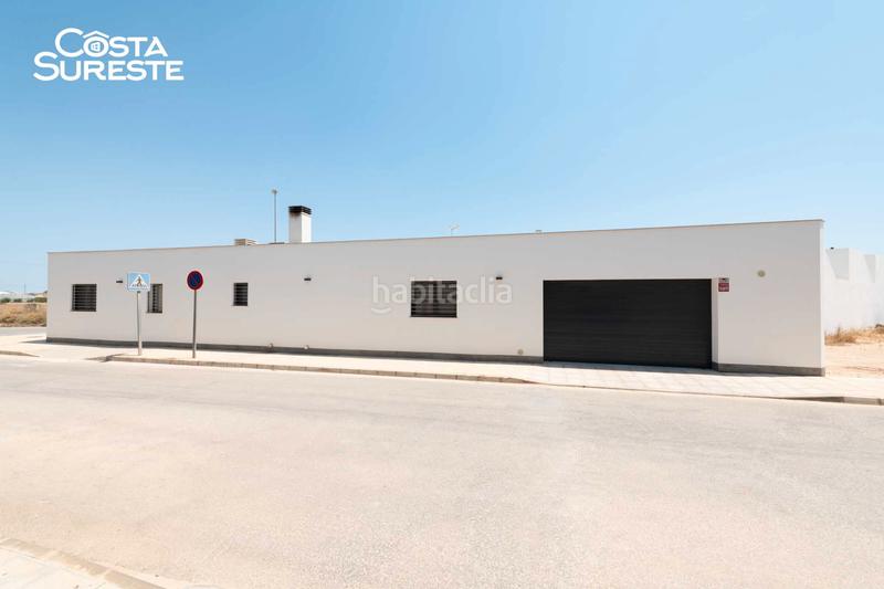 Foto 8a6d0a9a-2ac8-4be2-9036-1604cbda77bd. Chalet  independiente con piscina en Balsicas en Torre - Pacheco