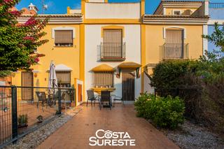 Casa adossada  Calle infanta elena. Dúplex adosado en señorío de roda