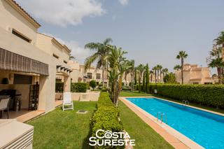 Casa adossada  Calle drsena. Dplex adosado en roda golf