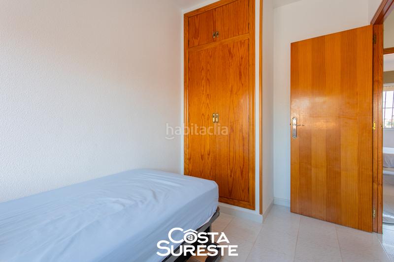 Foto eb1da3e8-e4f4-4851-8e4d-05392a0b2e44. Casa bifamiliare con camino riscaldamento parcheggio piscina in Alcázares (Los)