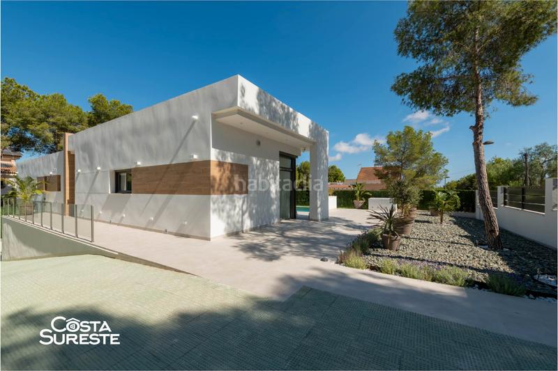 Foto f7ac32cf-8cbe-4c09-bf0d-7a8585b338b9. Chalet avec chauffage parking piscine dans El Pinar de Campoverde Pilar de la Horadada