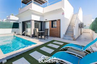 Xalet  Calle infanta elena. Villa en roda con piscina