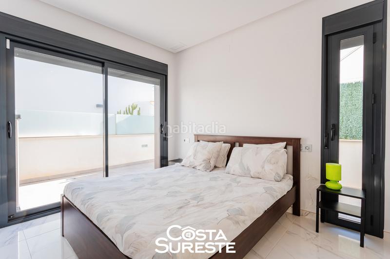 Foto 3c34d966-45a6-4b34-91cf-c4fcf0e5ab2d. Xalet amb calefacció aparcament piscina a Roda San Javier