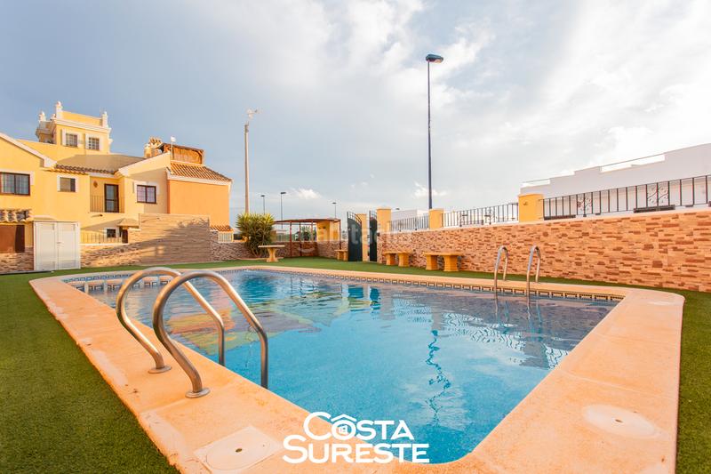 Foto 719cf0e9-2bd0-44df-ba53-0f1bf24ce70a. Penthouse with heating parking pool in Roda San Javier