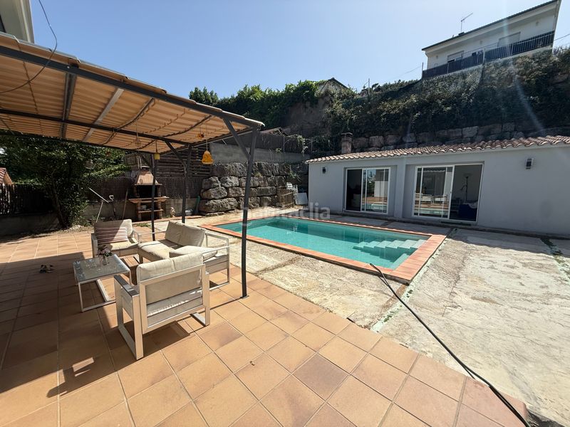 Foto b31517f5-b714-4249-b524-2f62dc389ea6. Casa amb piscina a Bigues i Riells del Fai