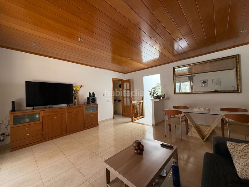 Foto f06c7836-b02c-4cf4-a404-fad970ca53f2. Casa amb piscina a Bigues i Riells del Fai