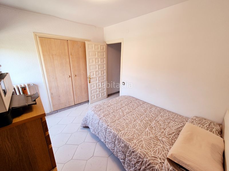 Foto b41c5fb8-427e-4ce4-8da6-8338573362b2. Pis amb aparcament a Roca del Vallès (La)