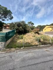 Terreny residencial a Carrer apel·les mestres 30. Oportunidad!