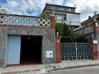 Chalet à Lliçà d´Amunt. Gran casa idependiente