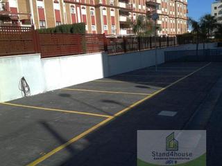 Autoparkplatz in Palma del Condado (La). Córdobagaraje