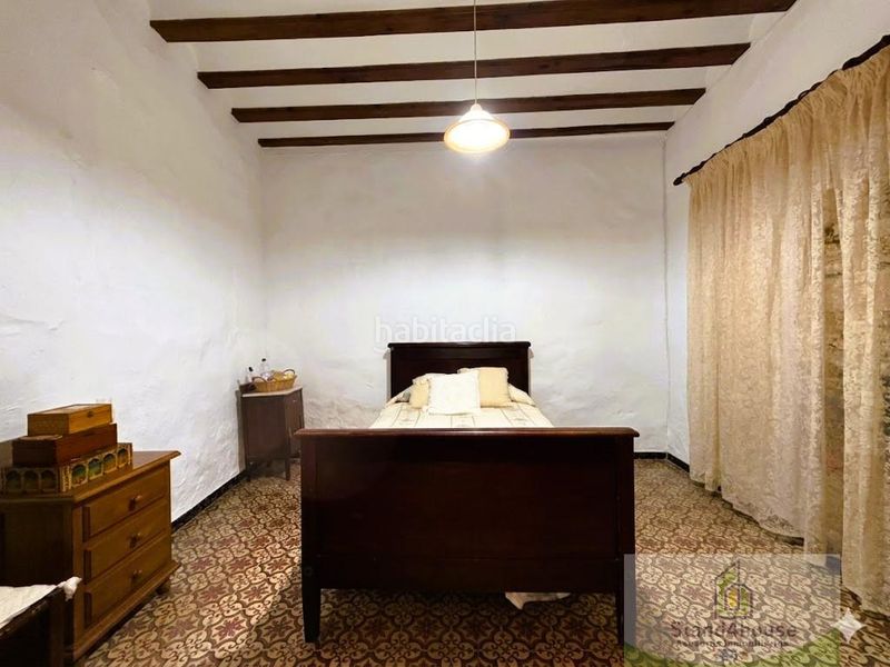Foto 4438cb5c-bb75-4b30-aa22-255f2e6a459b. Casa adossada a Gibraleón