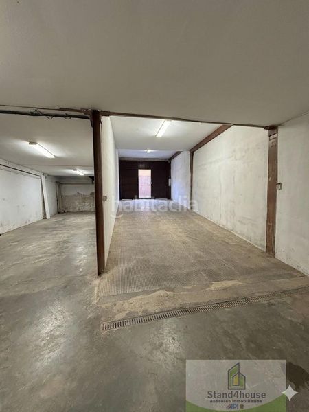 Foto 3ac21d6b-1632-4296-bf3f-d20bc0336206. Local comercial a Bollullos Par del Condado
