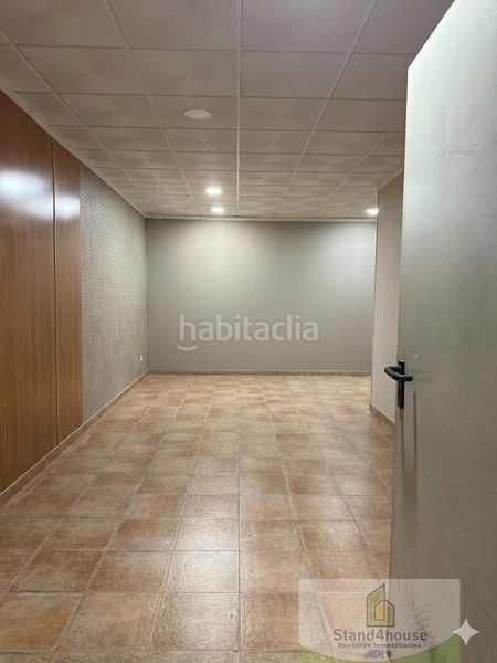 Foto eedaa782-c885-4074-8a6a-c99bd49cc631. Local comercial a Bollullos Par del Condado